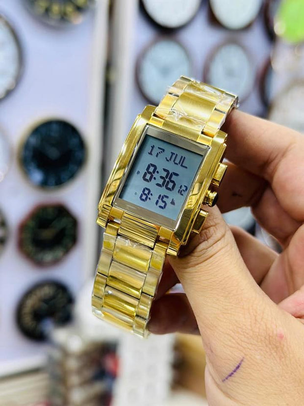 Bold Gold Digital Wristwatch – Square Face